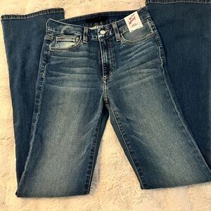 Joe's Jeans Hi Honey! High Rise Curvy Boot Cut Jeans